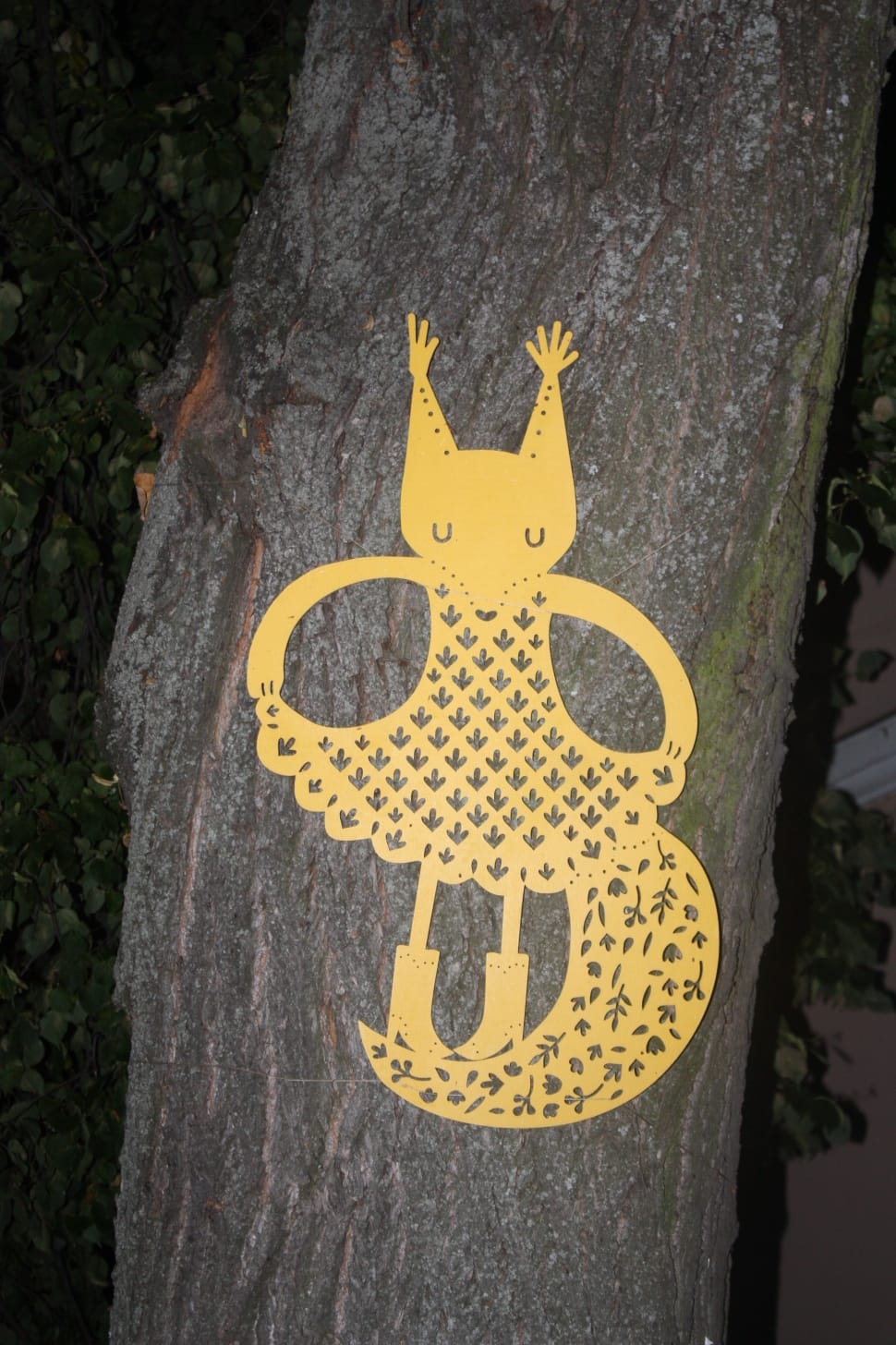 yellow fox emboss decorations preview