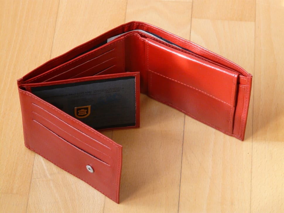 red leather trifold wallet preview