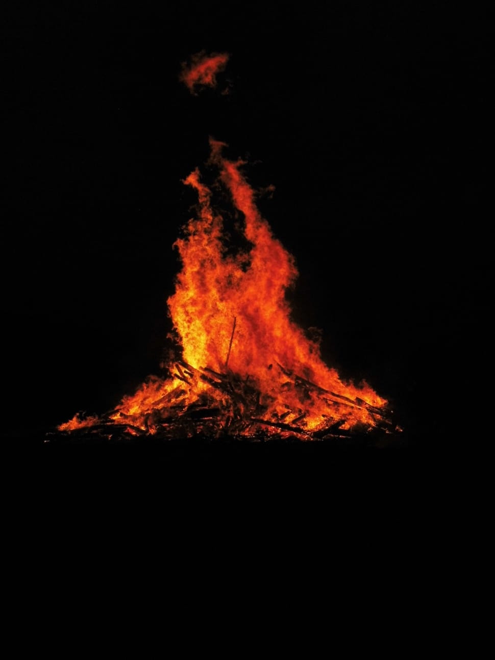 picture of fire at night preview