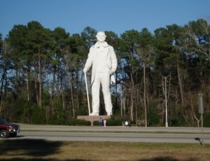 male white statue thumbnail