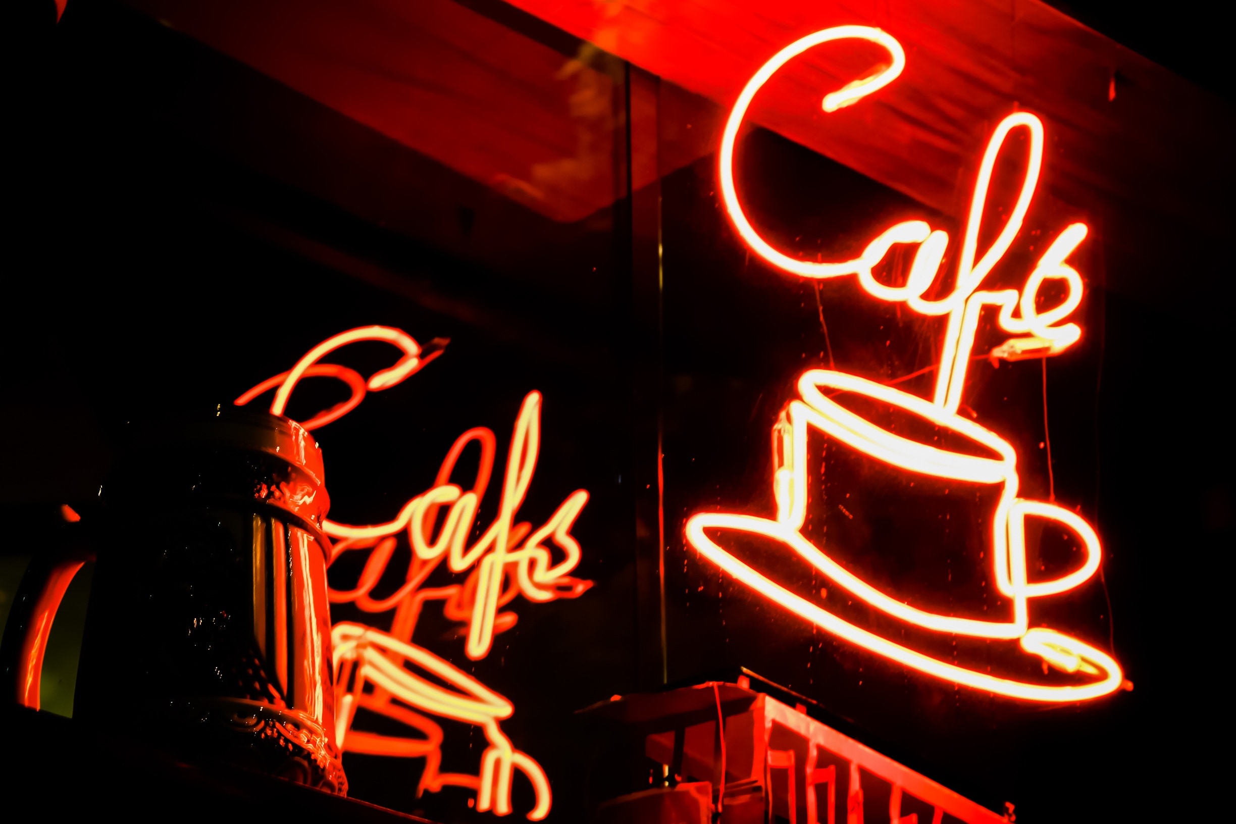 Cafe red Neon signage
