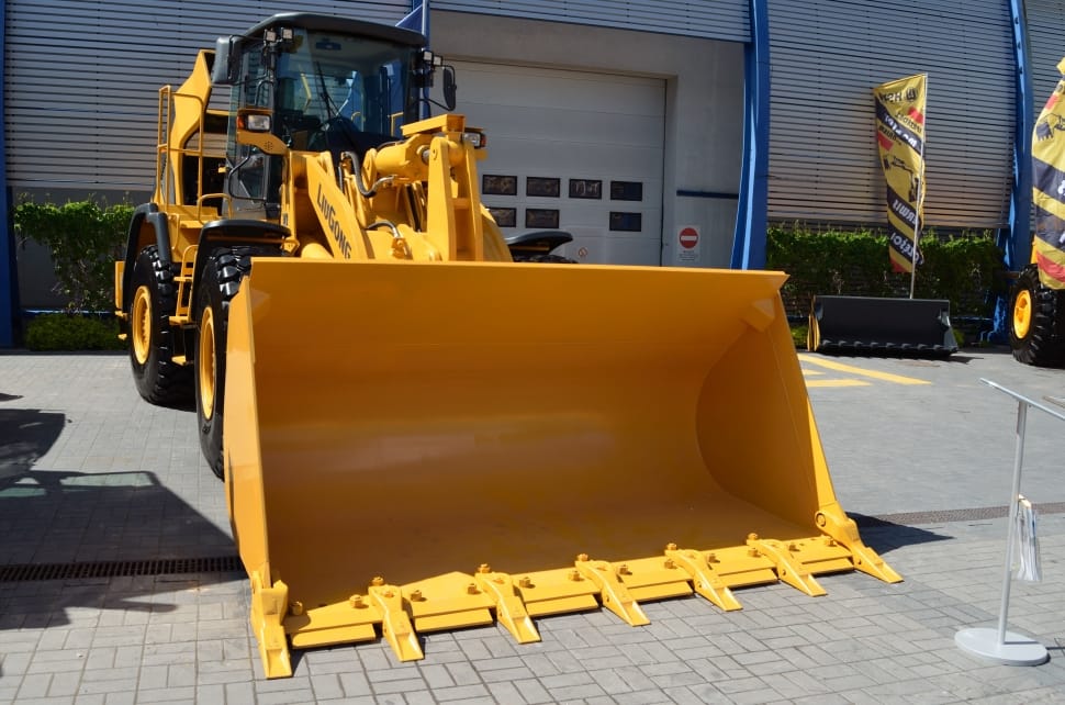 yellow and black front loader preview