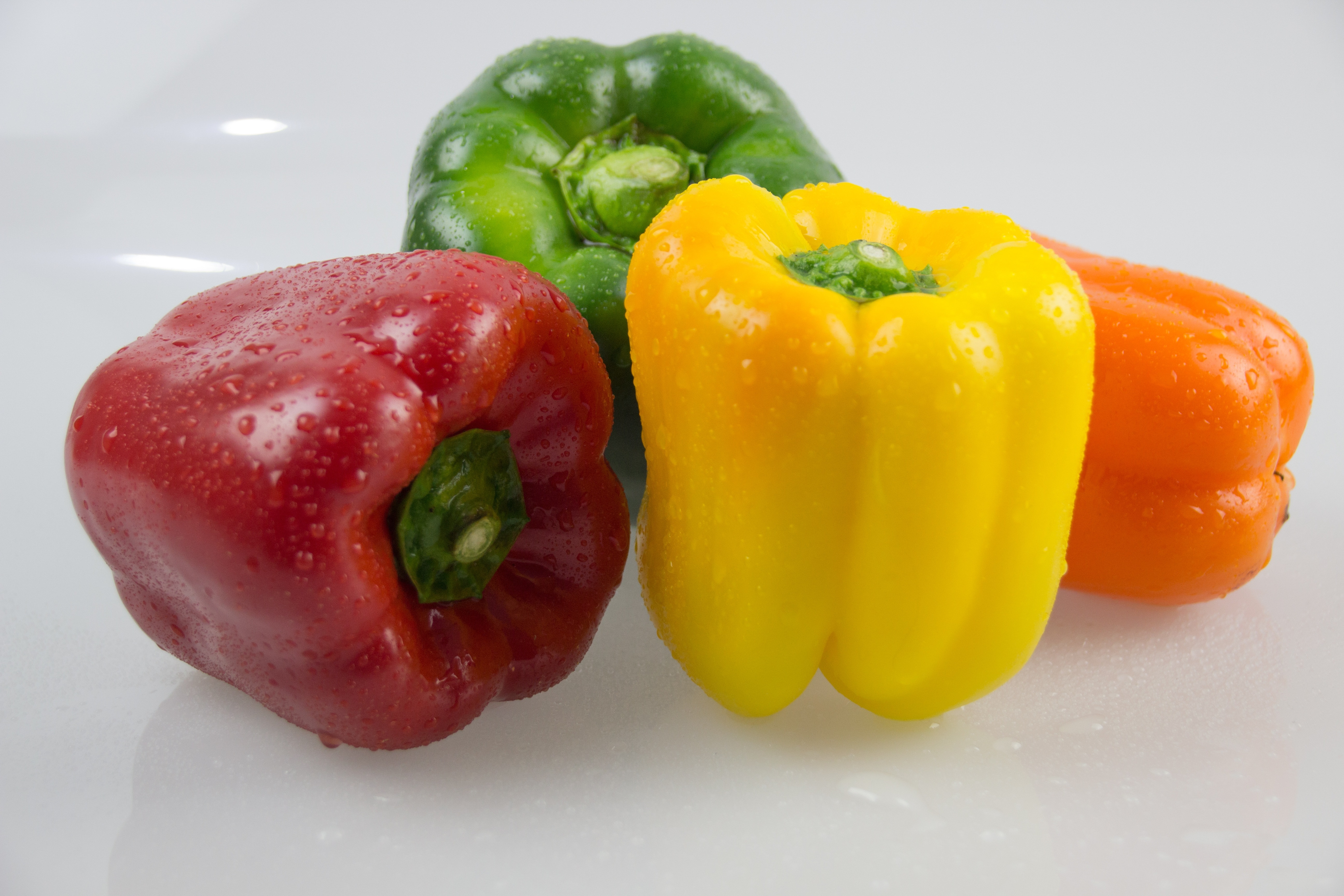 4 assorted bell peppers