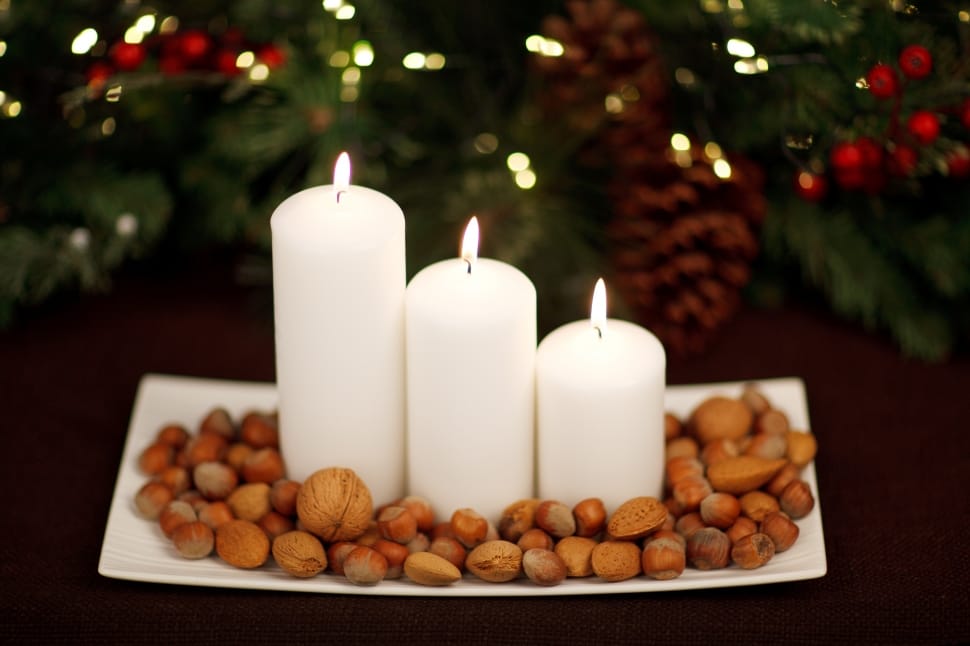3 candles with peanuts preview