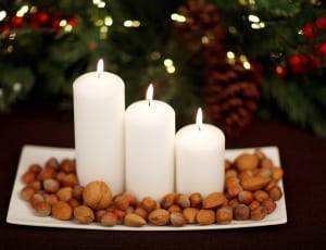 3 candles with peanuts thumbnail