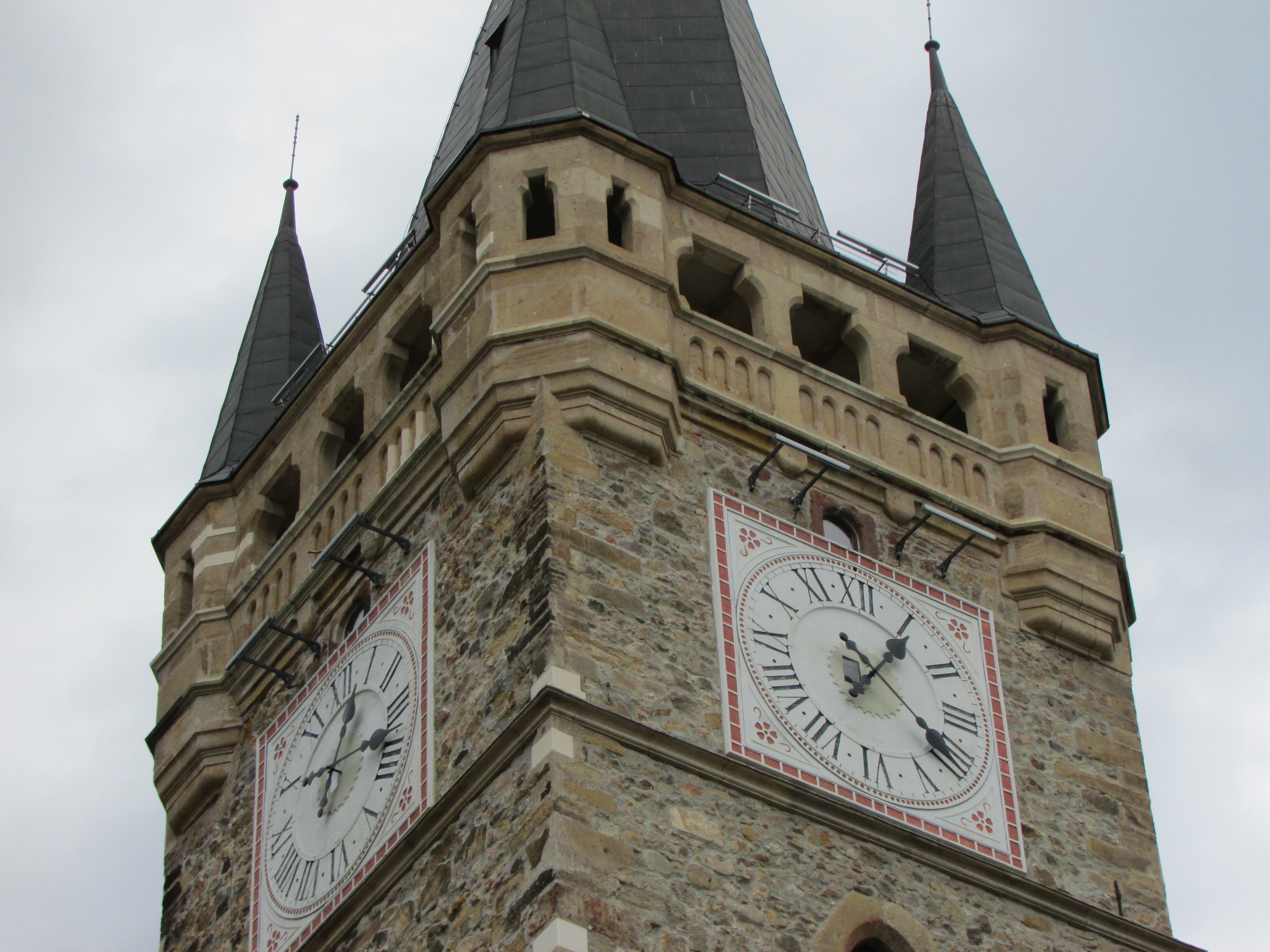 gray and brown clock tower