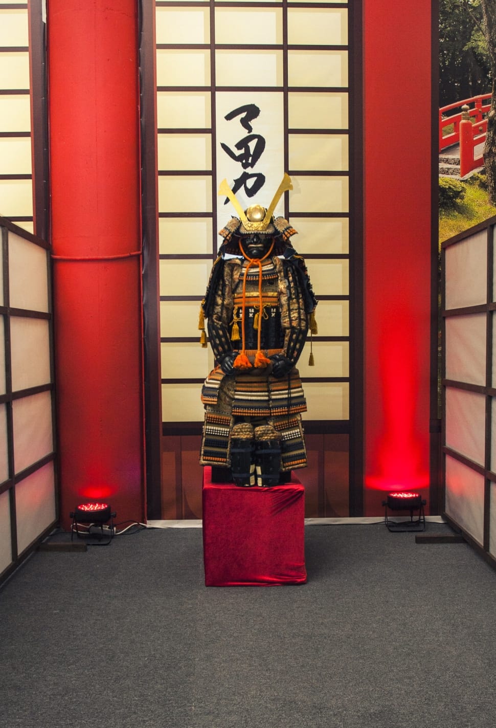 kabuto helmet and samurai warrior armor preview