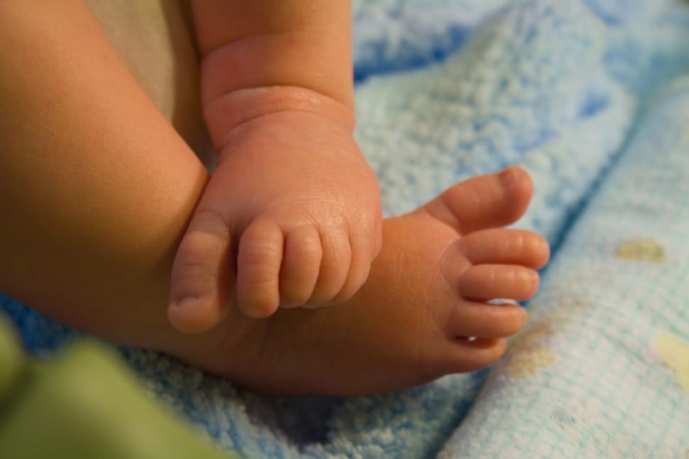 infant's feet preview