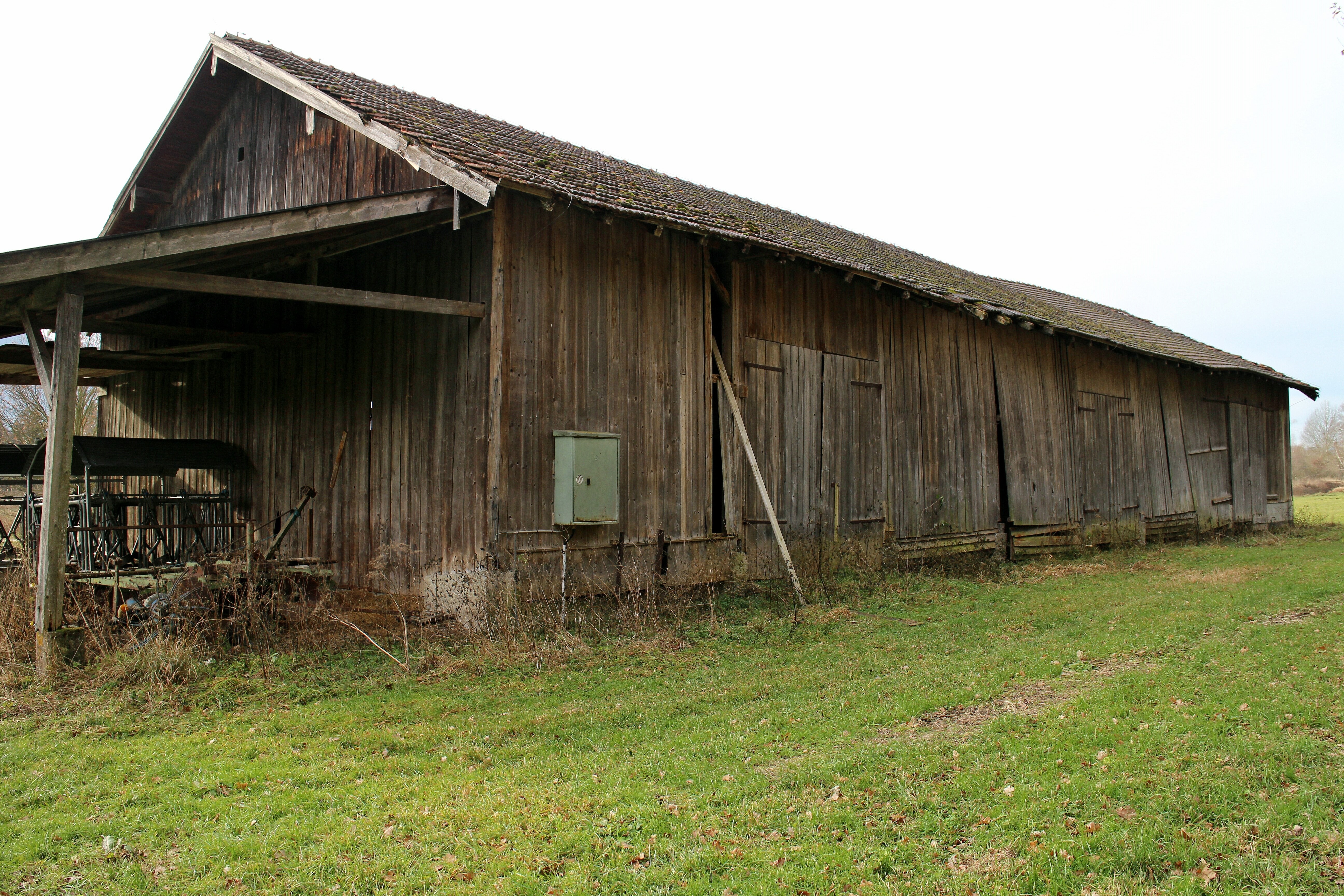 brown wooden farm barn