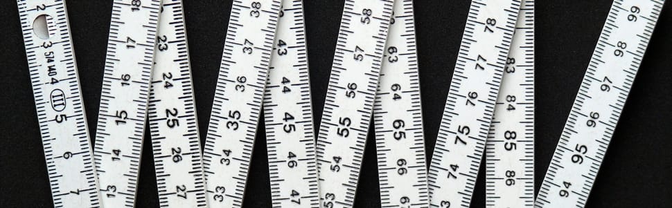 white and black tape measure preview