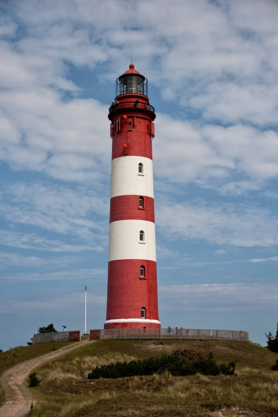 red and white lighthouse preview