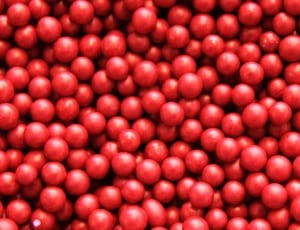 red round beads lot thumbnail