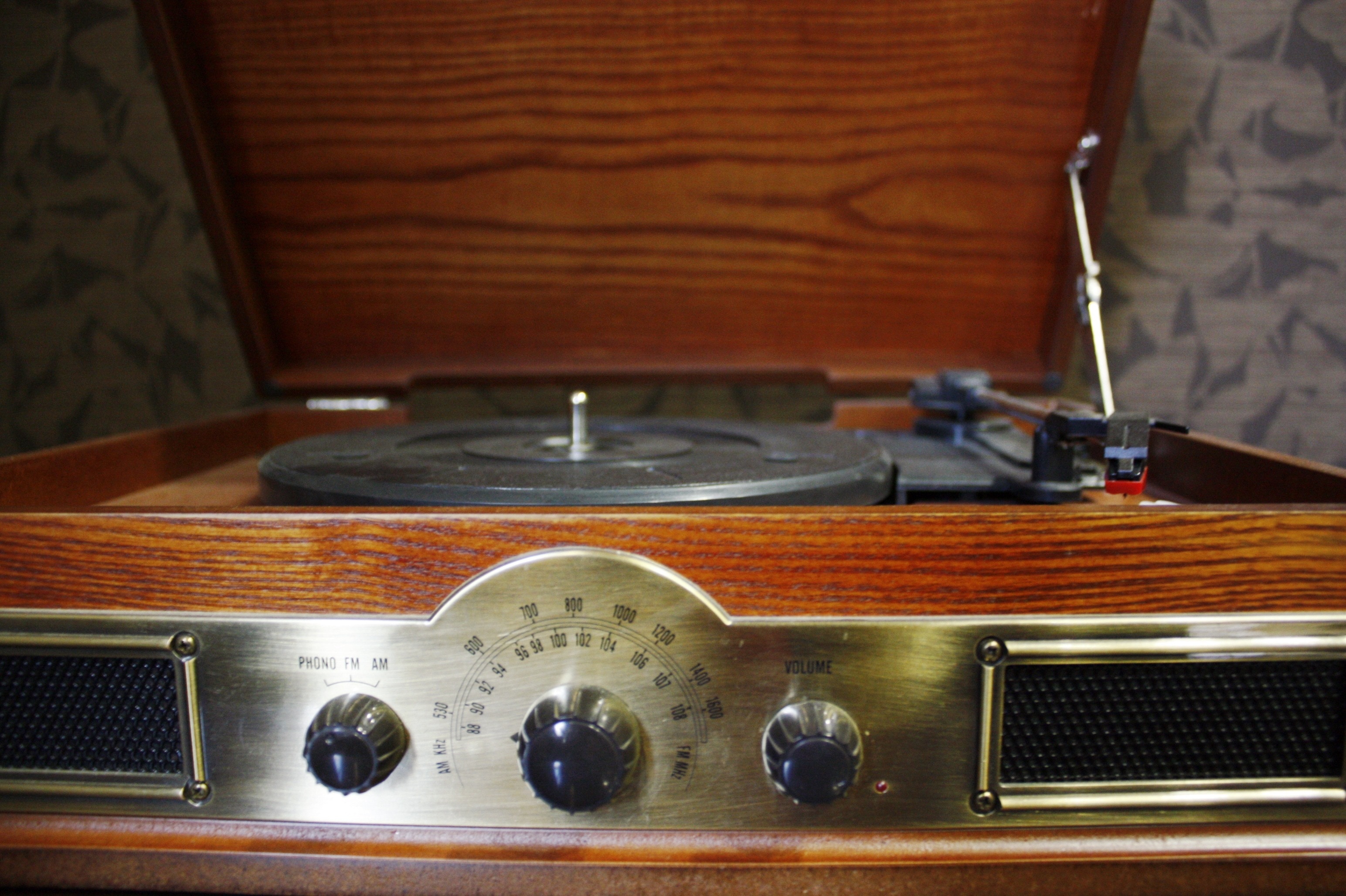 brown and gray vintage vinyl player and recorder