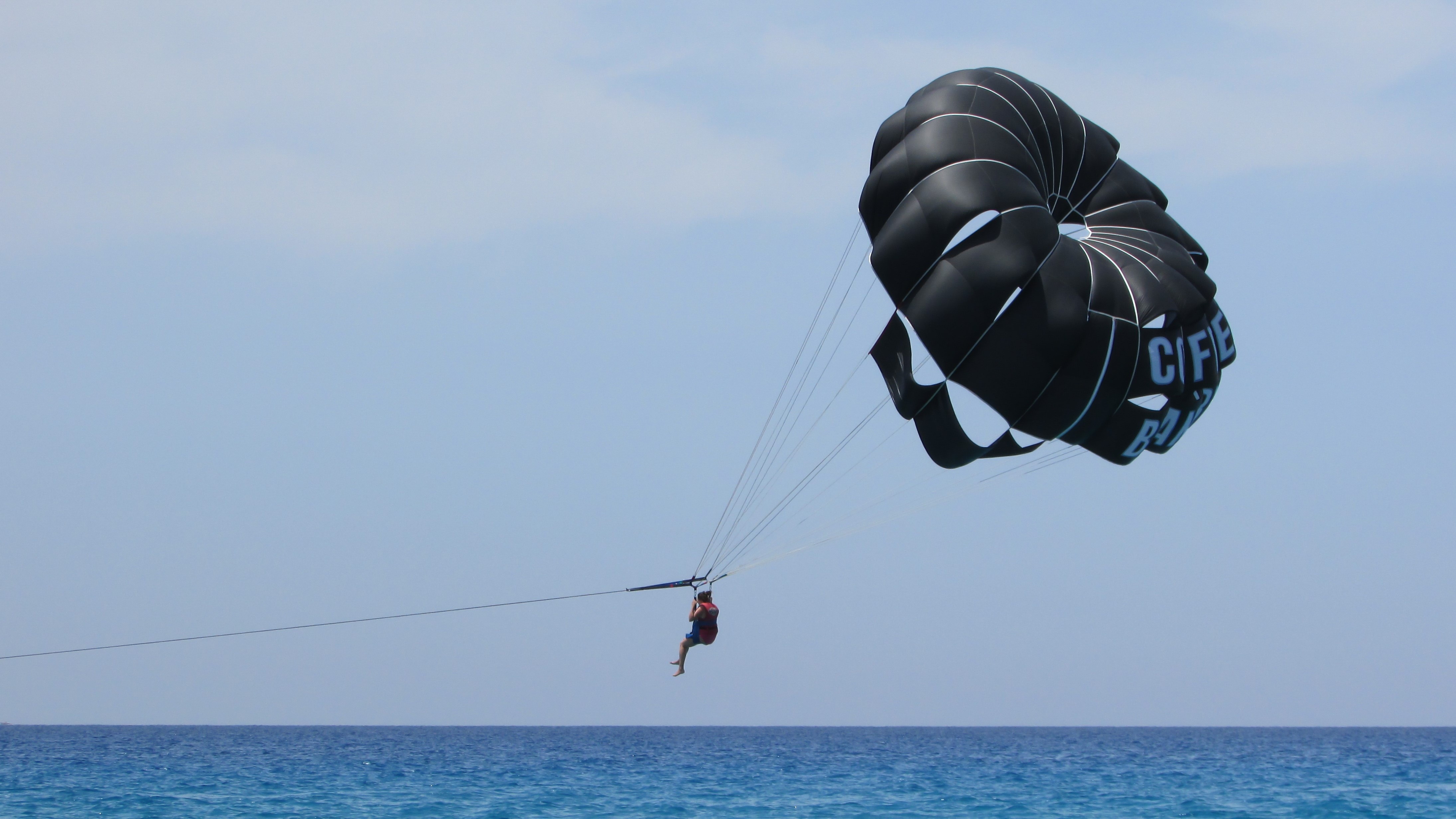 black parachute