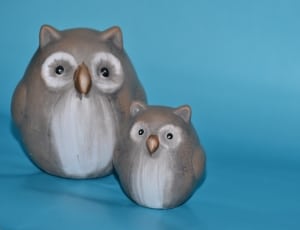 2 grey and white owl figurine thumbnail