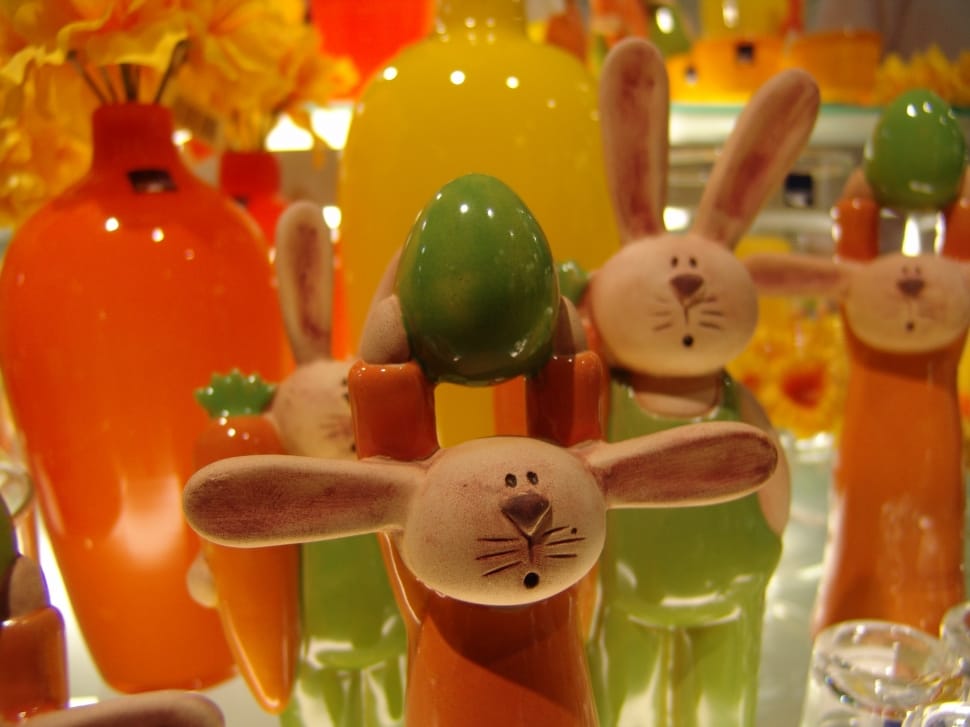 bunny ceramic figurine lot preview