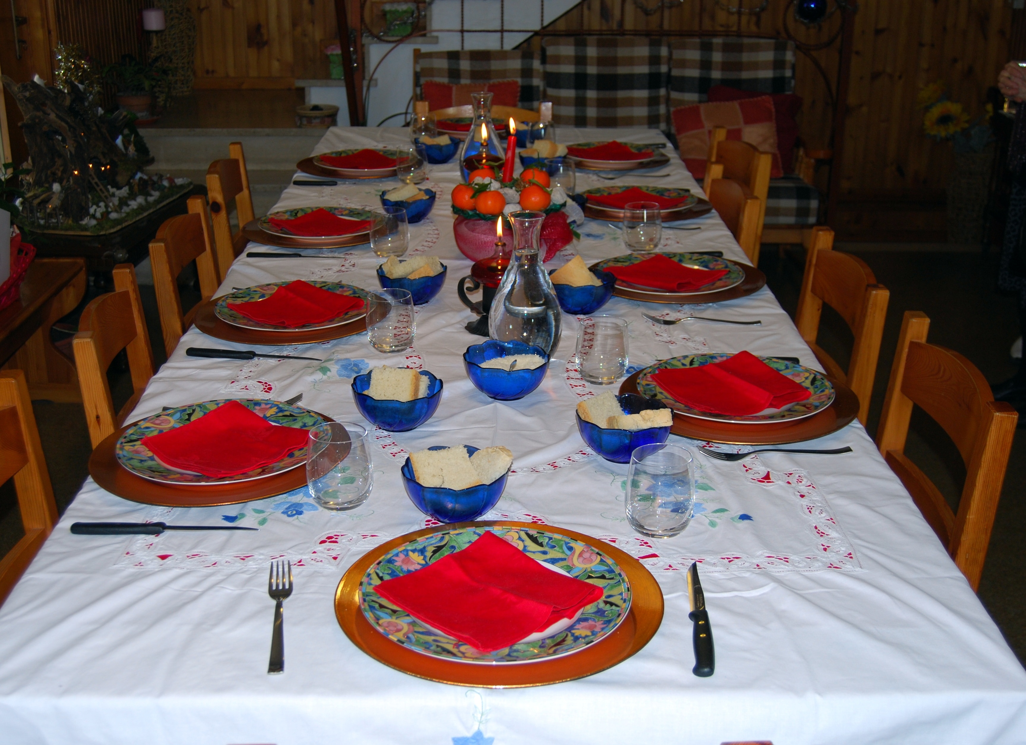 flatwares and dining set