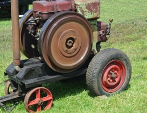black and red lawn machine thumbnail