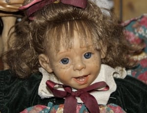 brown haired girl doll thumbnail