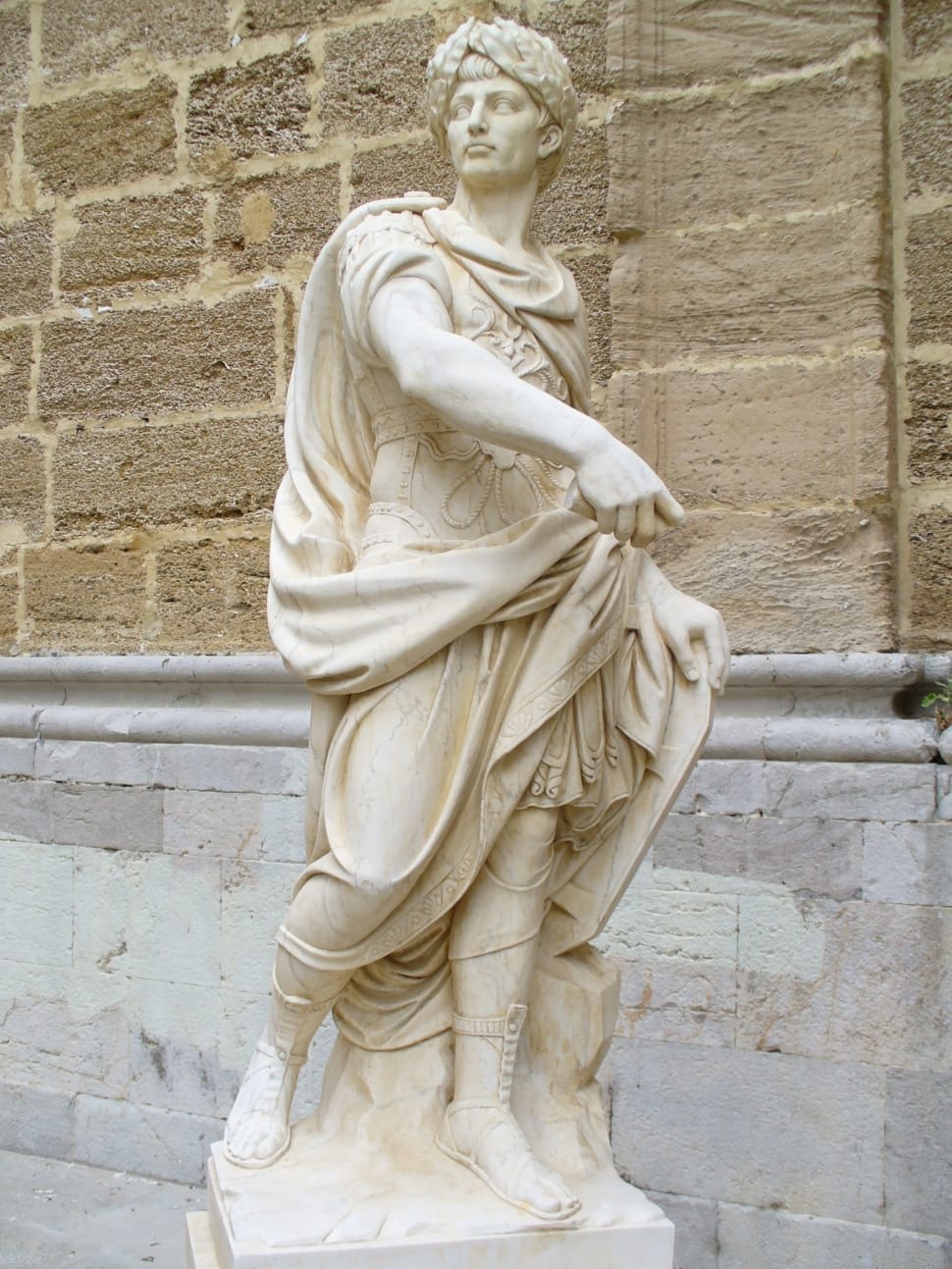 statue of david preview