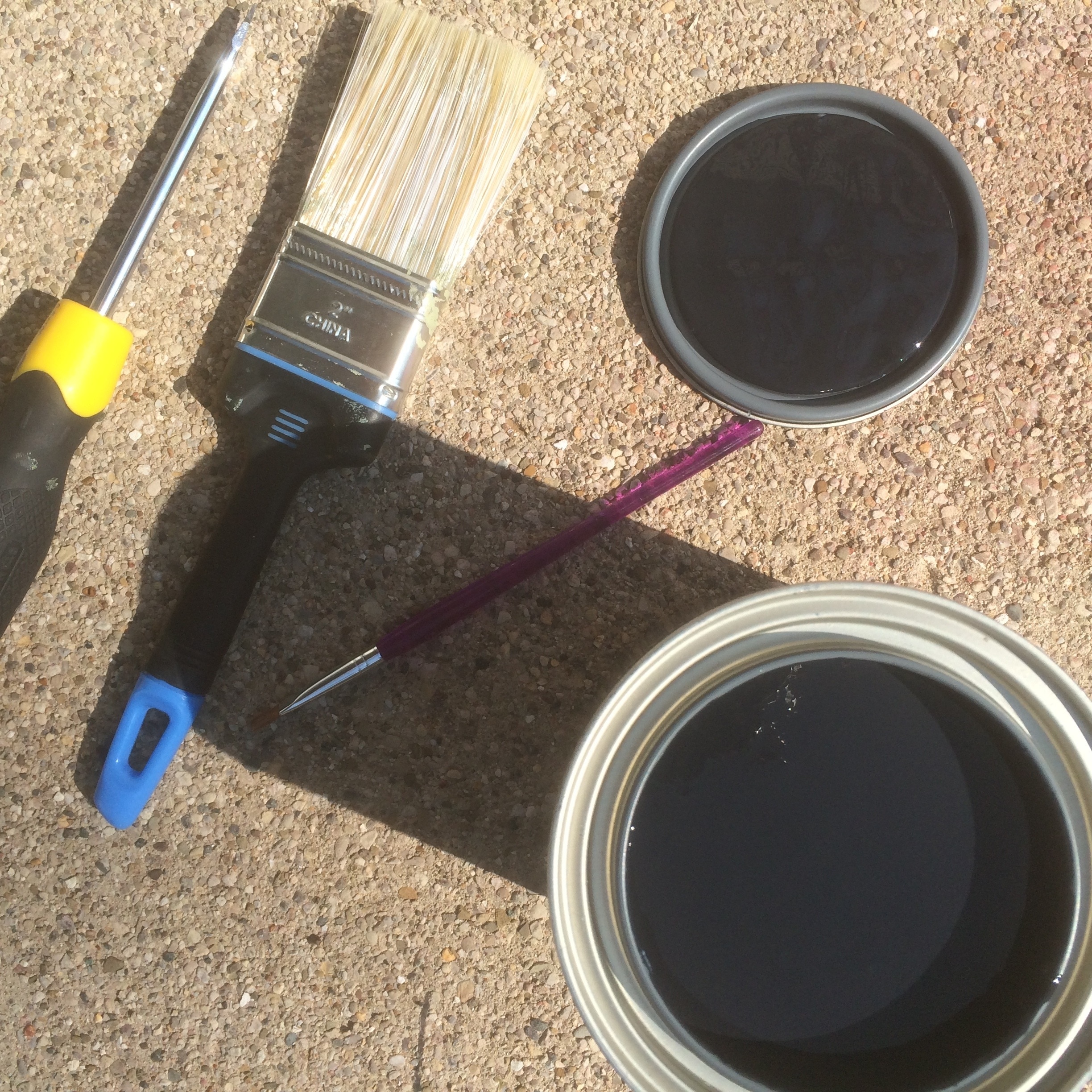 black and blue paint brush