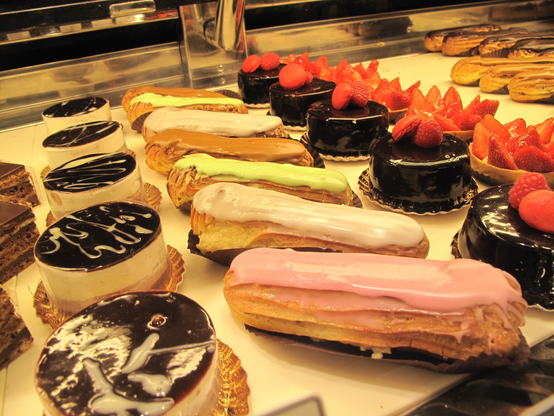 pastry lot
