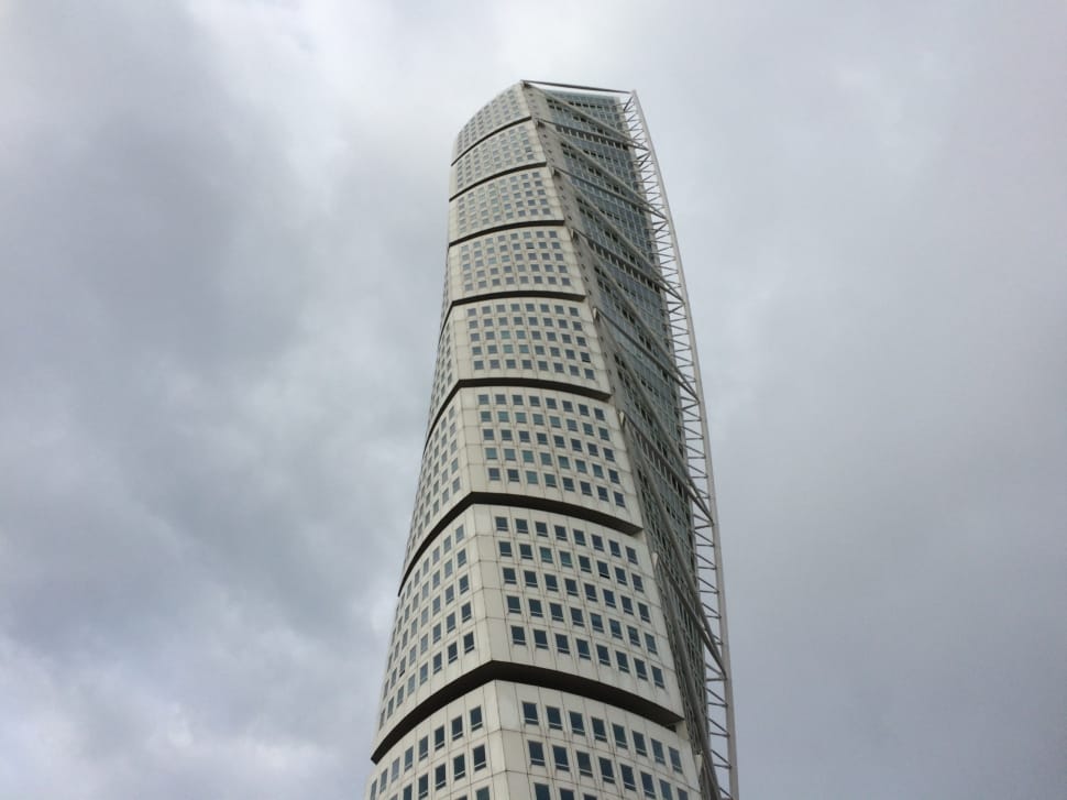 gray concrete high rise building preview