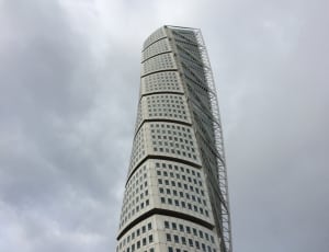 gray concrete high rise building thumbnail