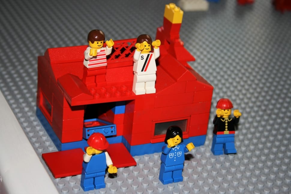 red and blue lego toy set preview