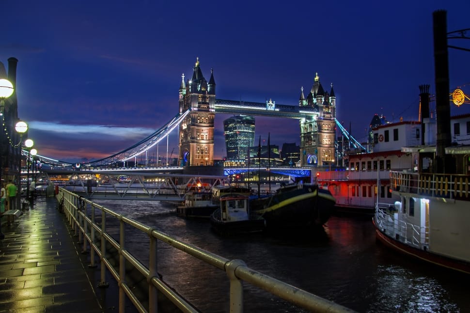 london tower bridge preview