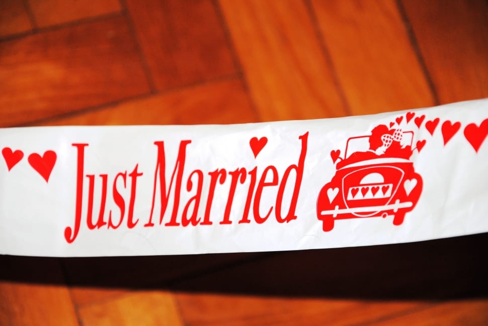 white and red just married patch preview