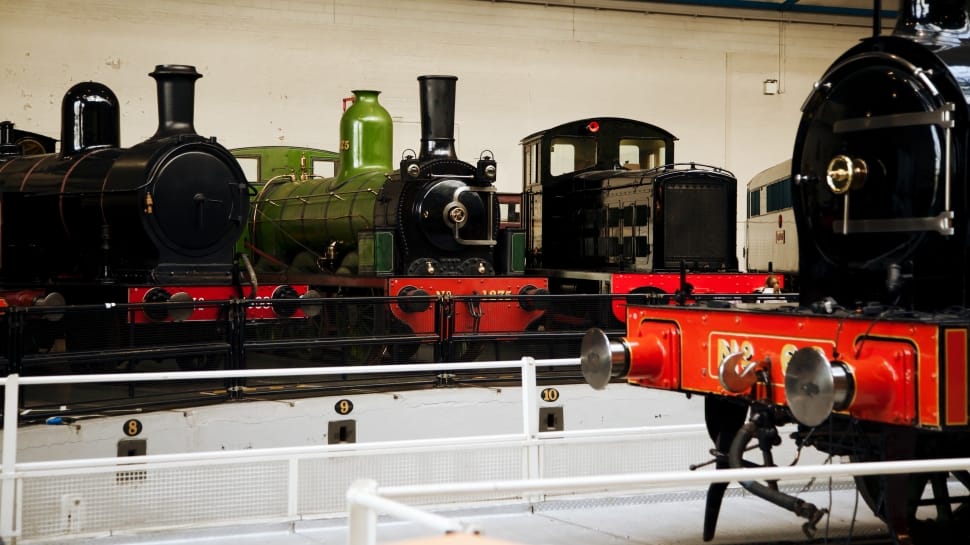 red and black train set preview