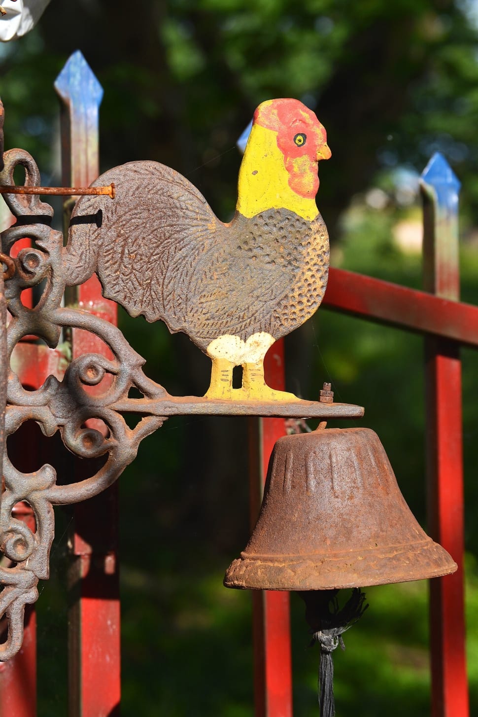 yellow and brown metal rooster bell preview