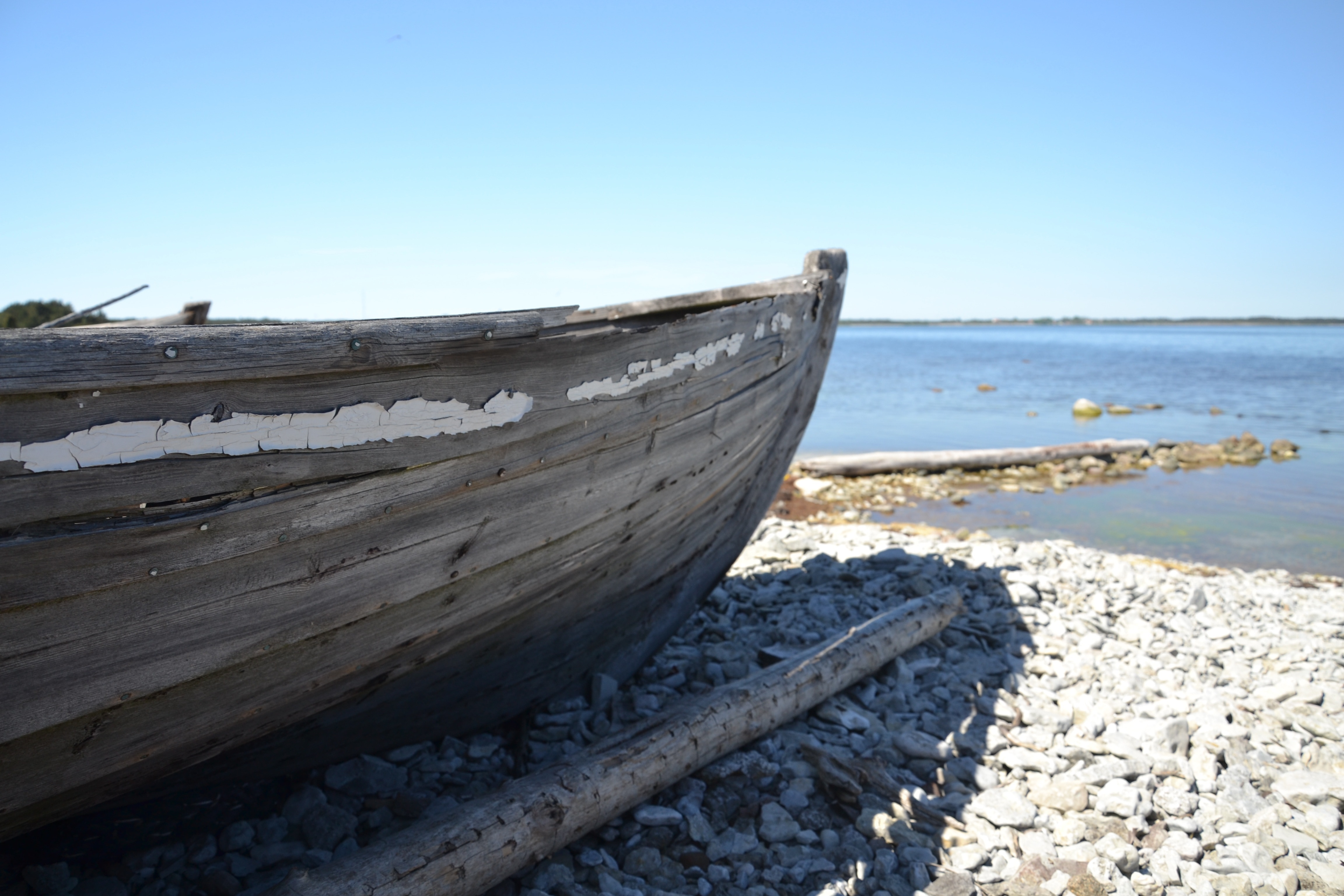 1600x900 wallpaper | brown canoe | Peakpx