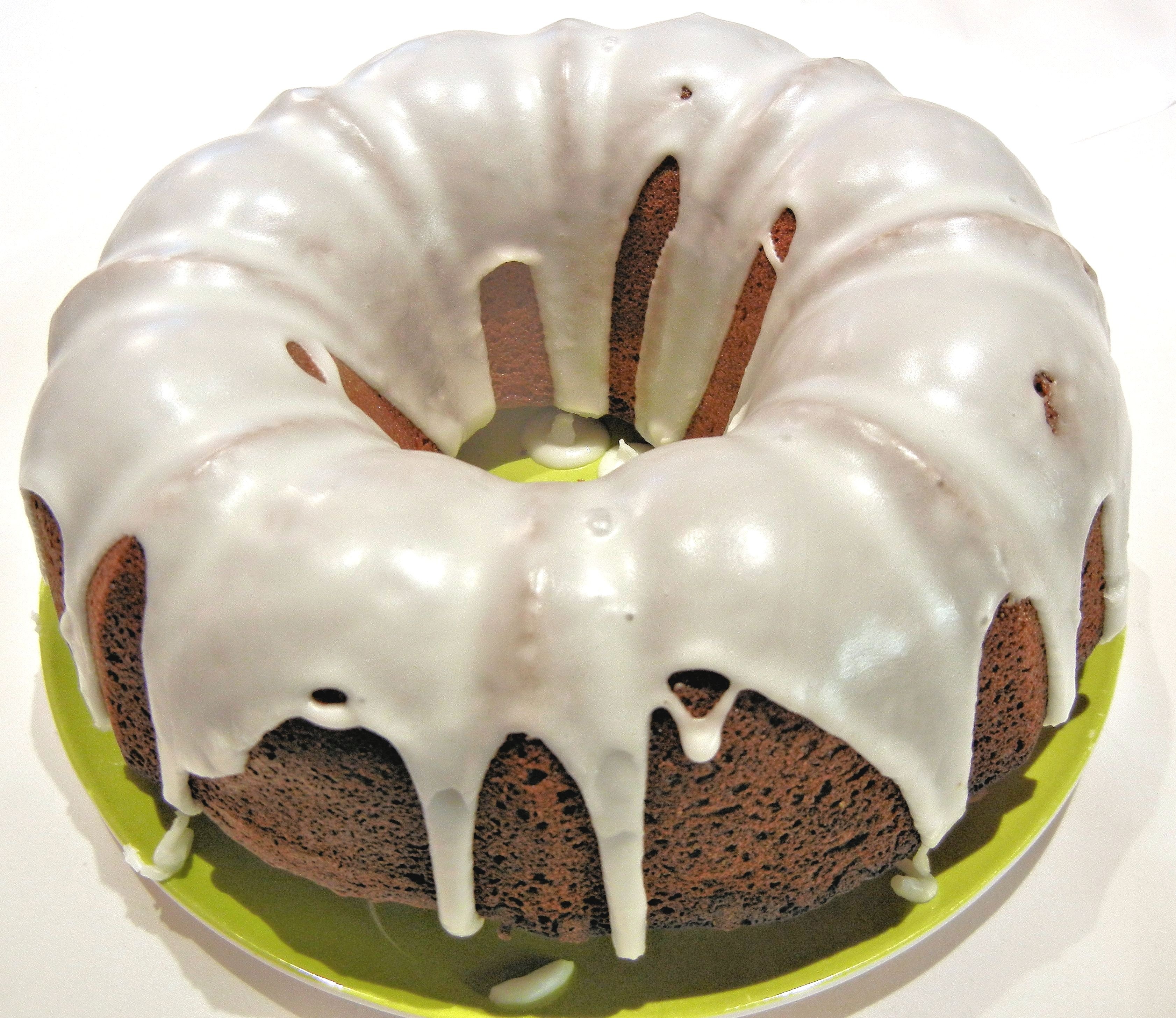 chocolate cake with vanilla
