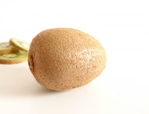 brown kiwi fruit thumbnail