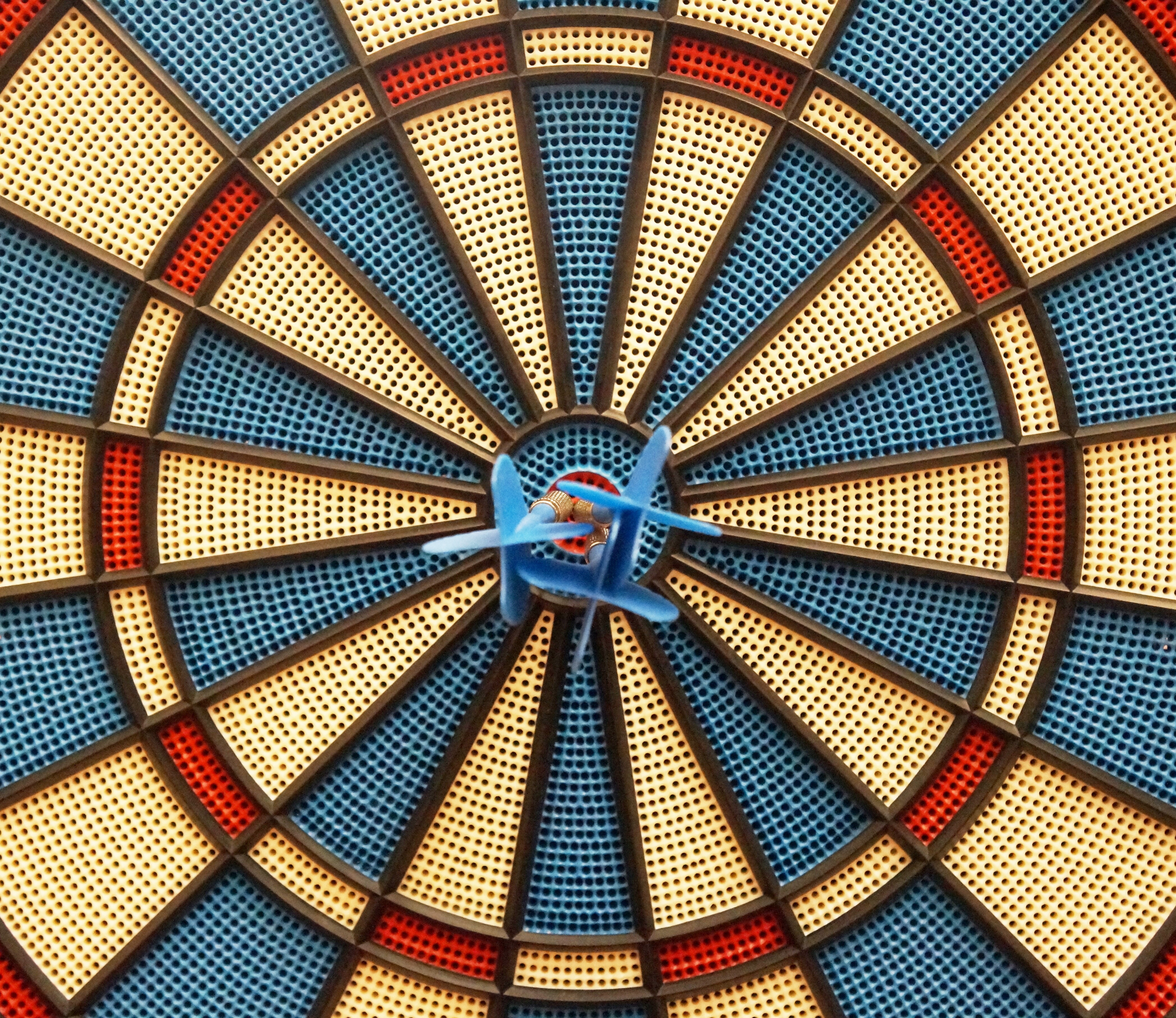 blue dart pins flyte