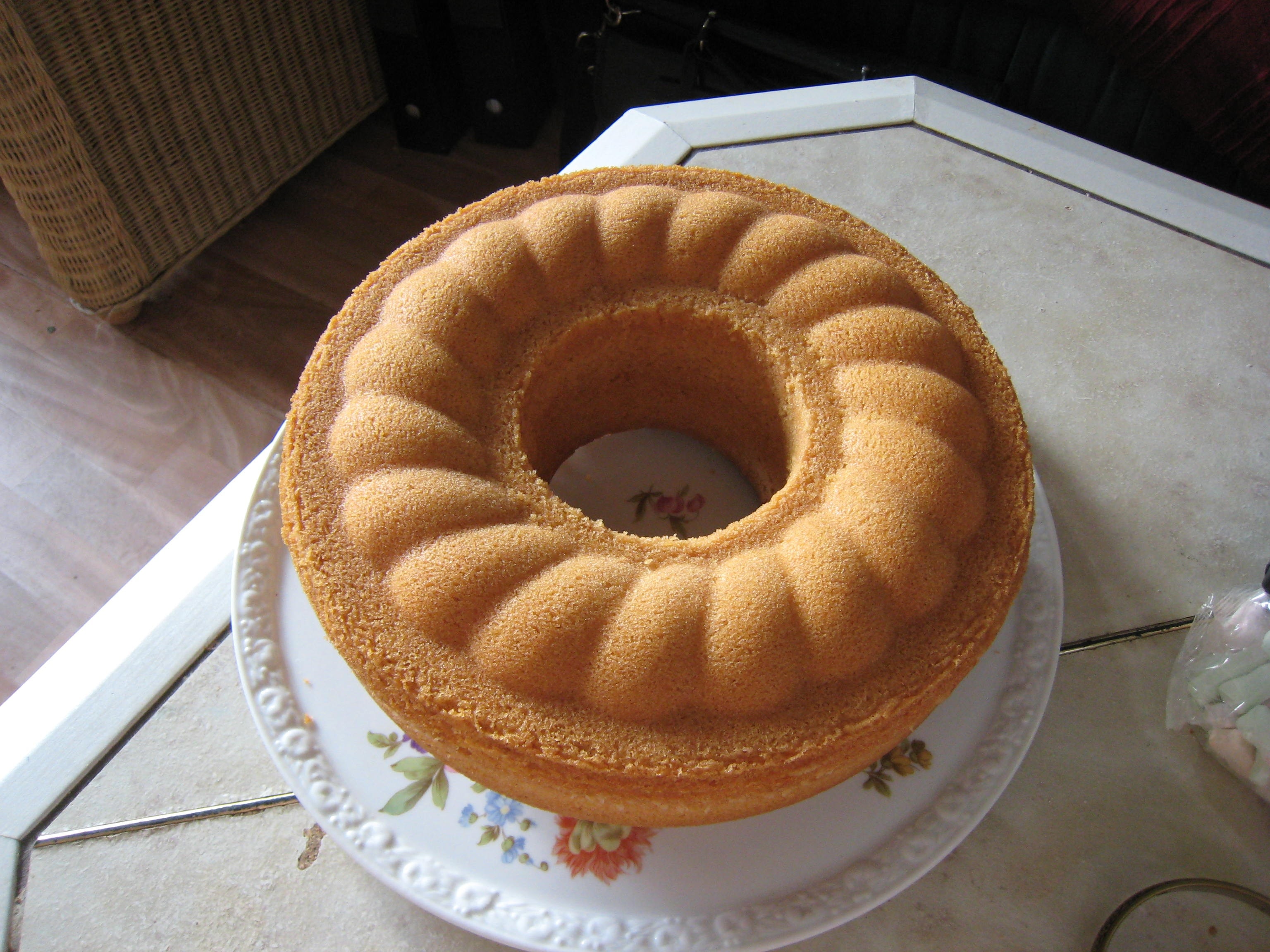 brown round pastry