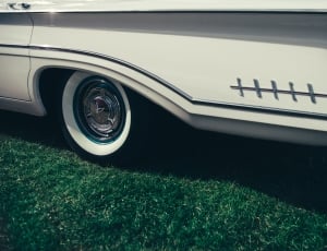 white classic car thumbnail