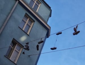 5 pairs of shoes thumbnail