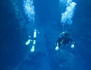 scuba diving thumbnail