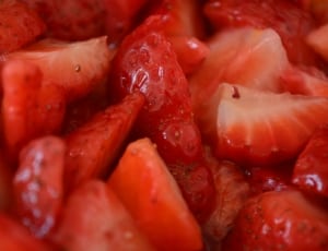 strawberry slices thumbnail