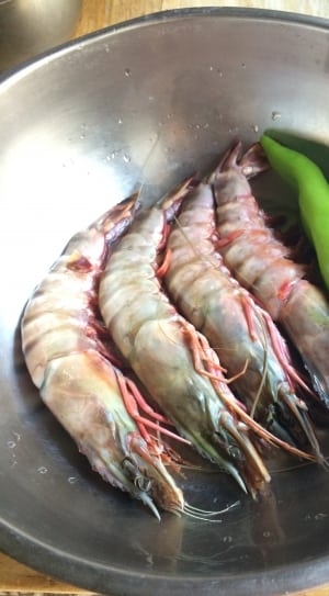 4 shrimp and green chilli thumbnail