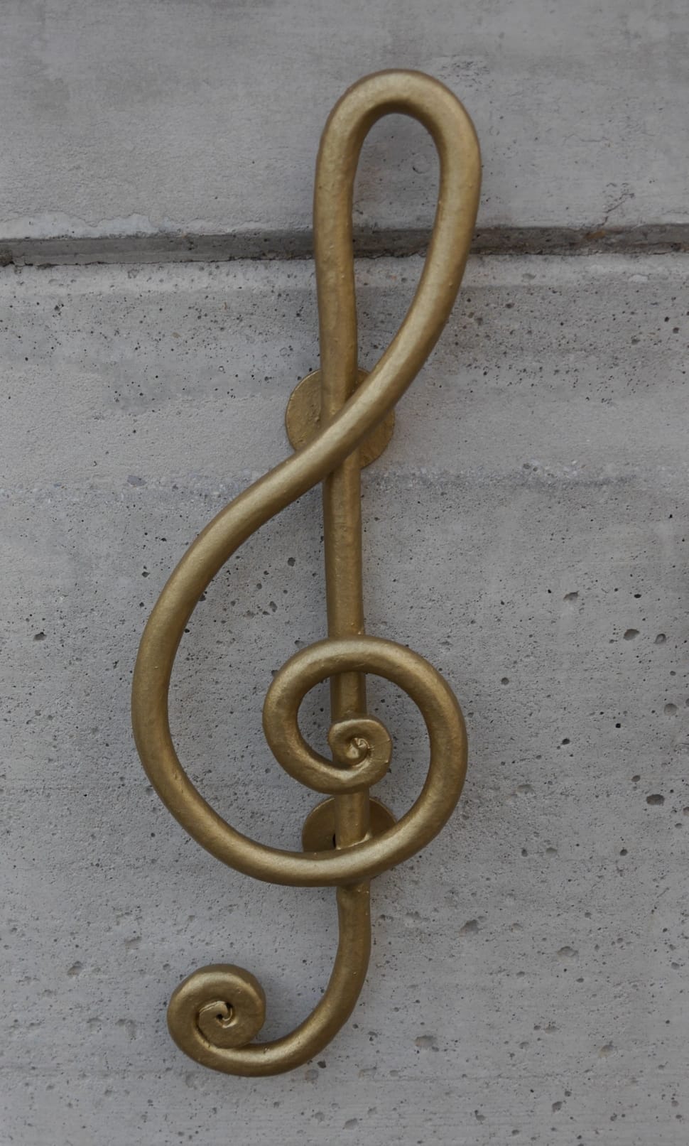 gold g clef handle preview
