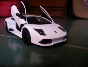 white Lamborghini miniature toy thumbnail
