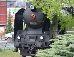 black locomotive with 464006 number thumbnail