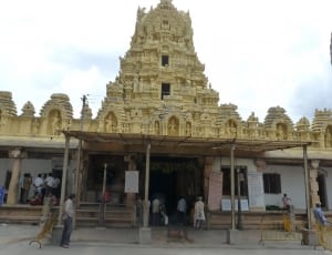 beige concrete hindu temple thumbnail