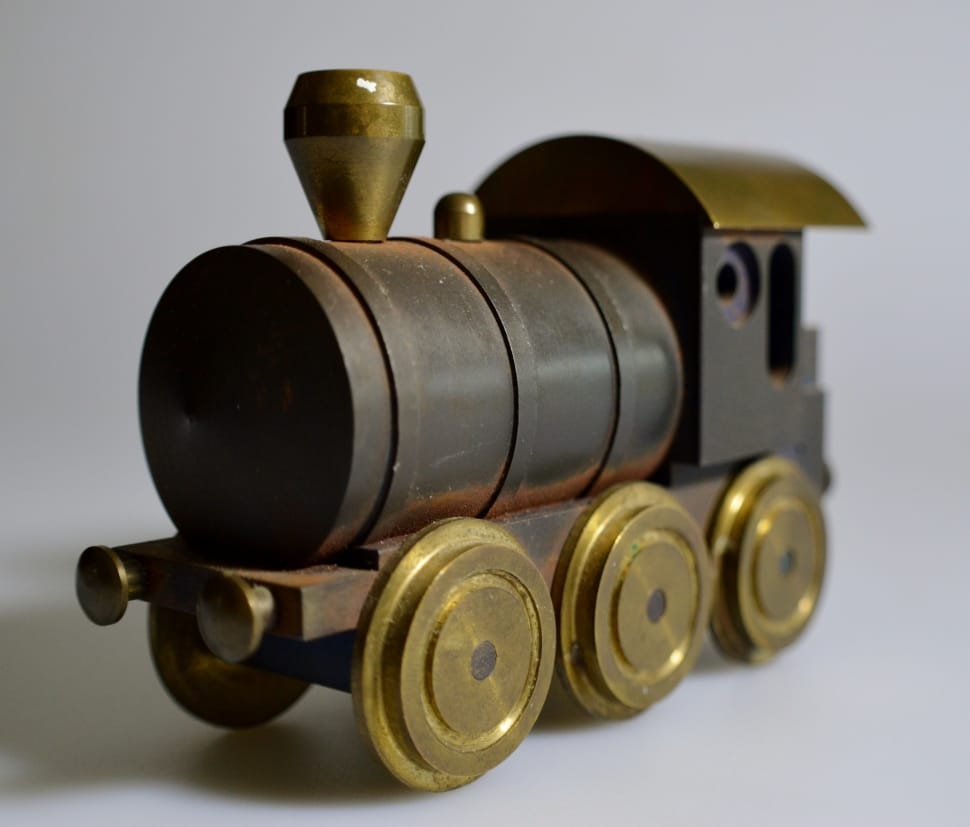 brown locomotive diecast scale model preview