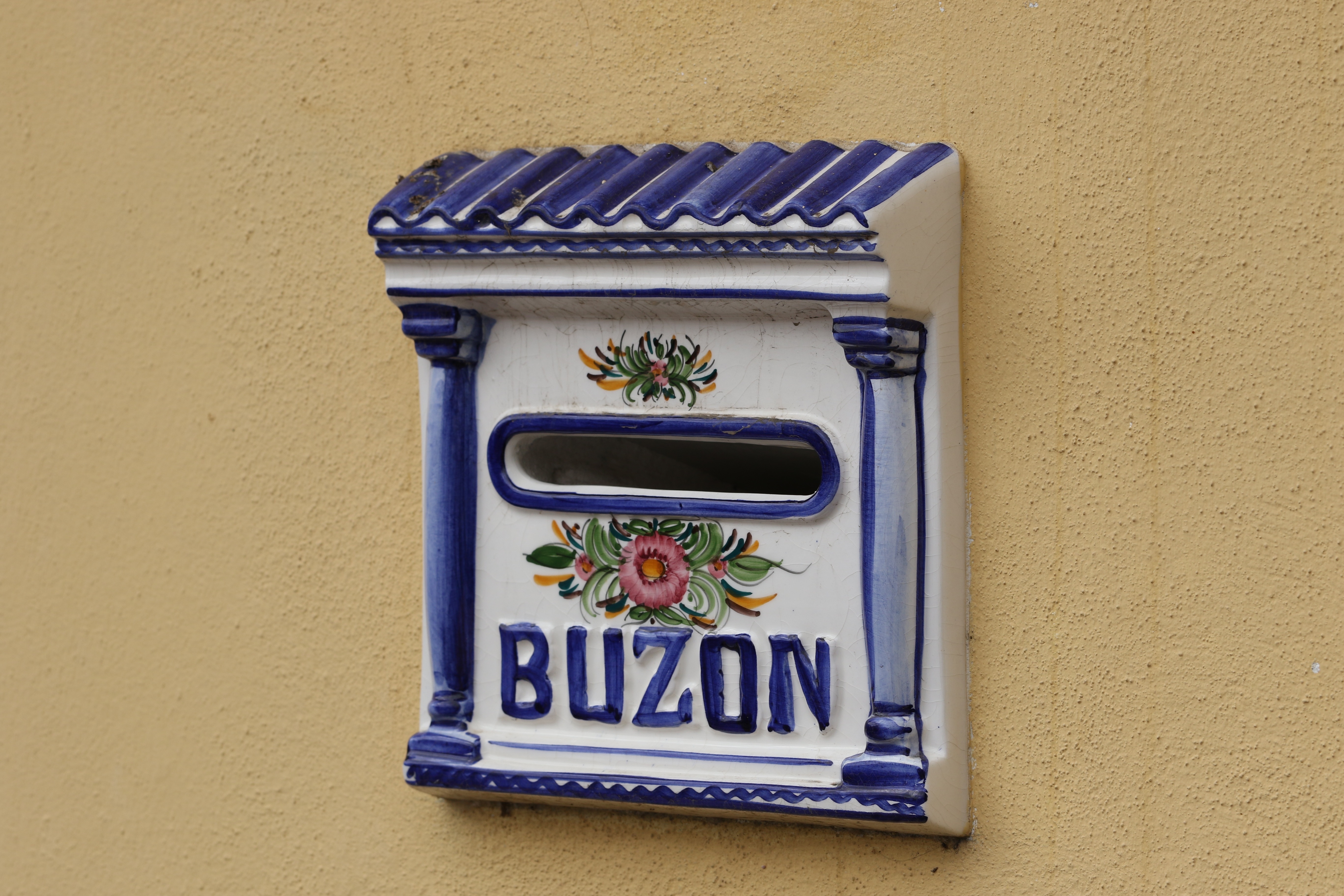 blue and white floral buzon mail box
