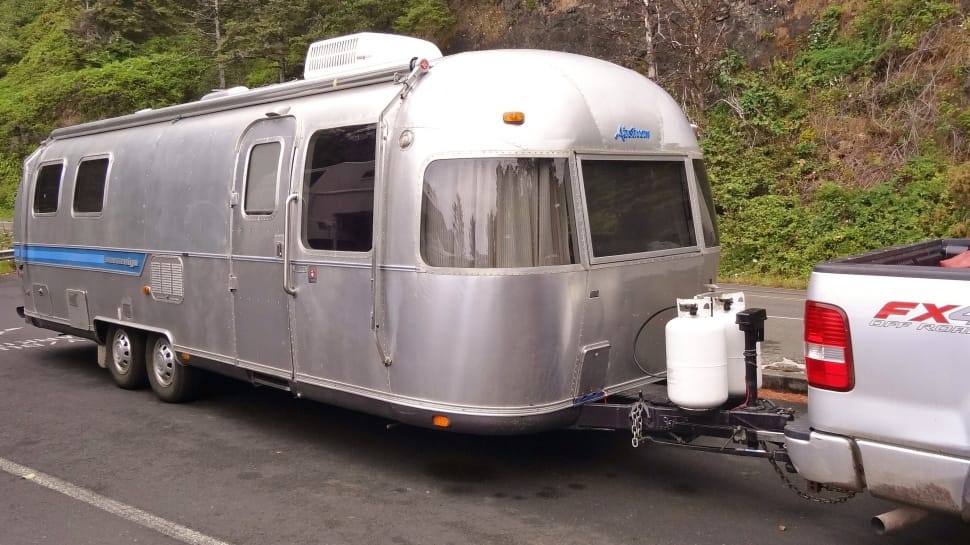 gray enclosed trailer preview